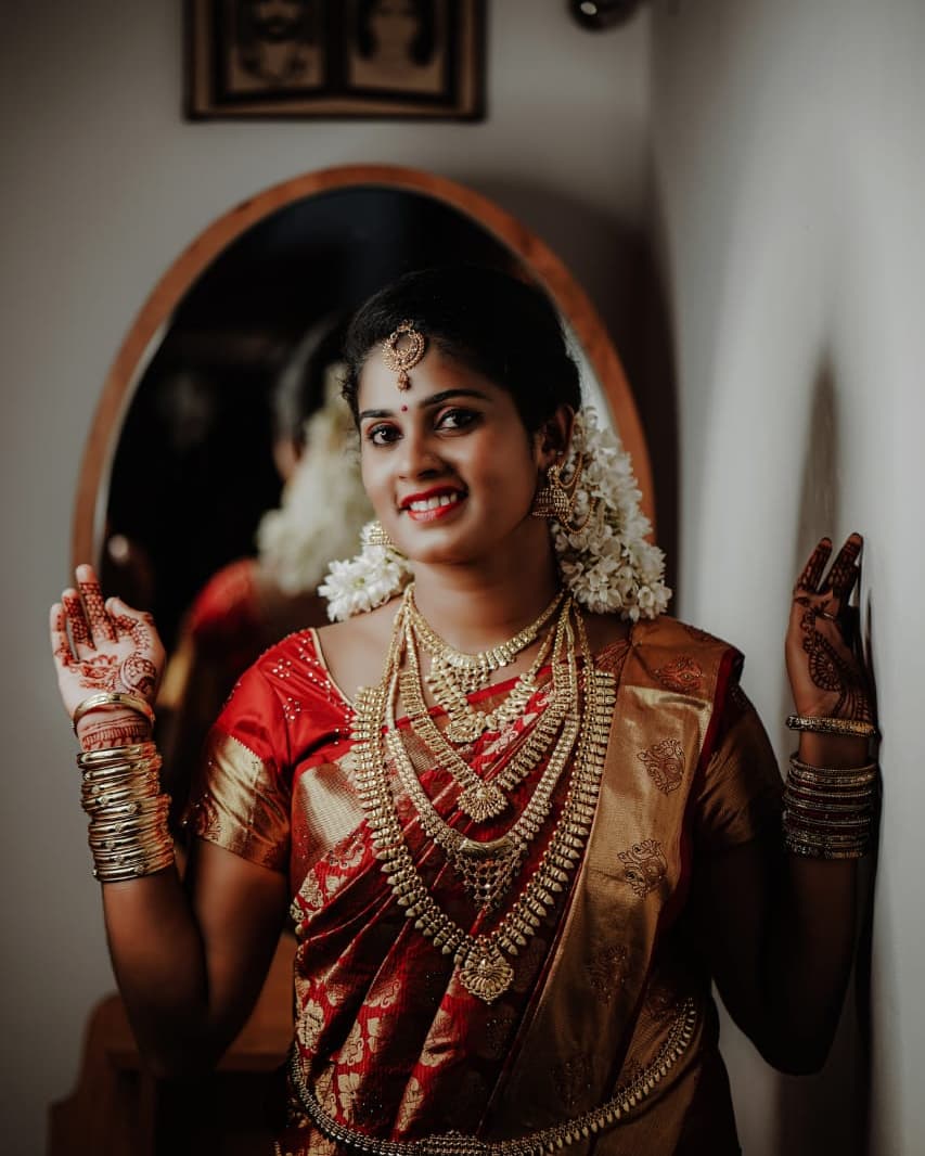 NYKAA BEAUTY PARLOUR MEENANGADI