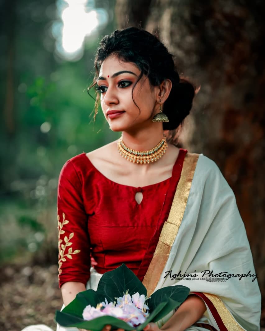 NYKAA BEAUTY PARLOUR MEENANGADI